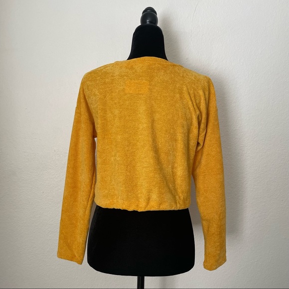 🌻 Comfy Sweater - Picture 2 of 4